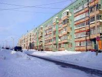 Город