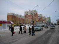 Город