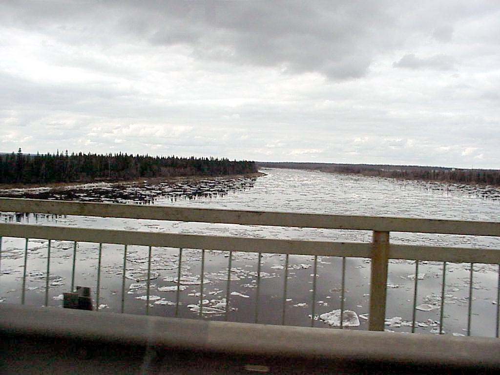 Мост через Колву